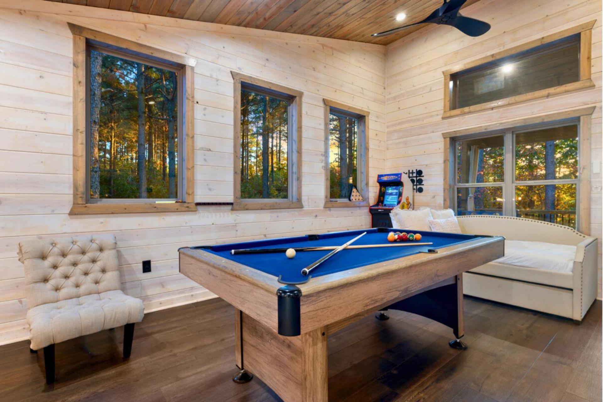 Lux,Hot Tub,Atv,Hiking,Pickleball,Firepit,Arcade Broken Bow Exterior photo