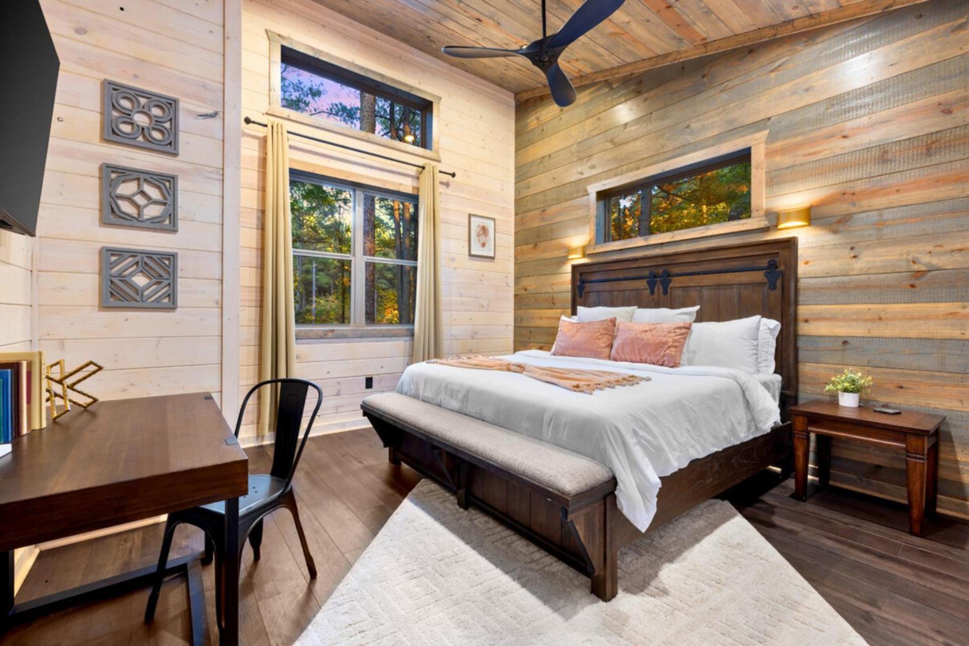 Lux,Hot Tub,Atv,Hiking,Pickleball,Firepit,Arcade Broken Bow Exterior photo